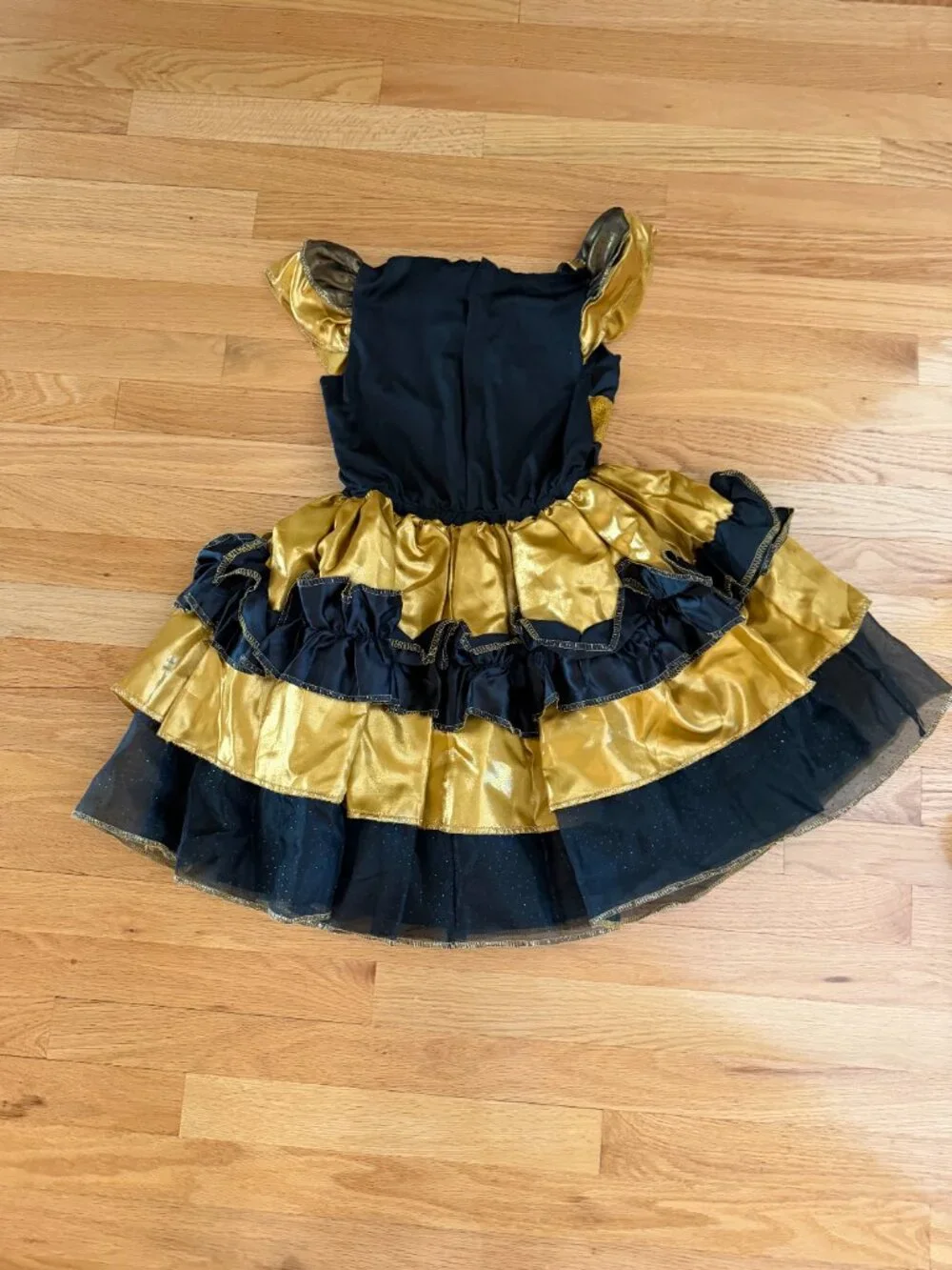 LOL Surprise Queen Bee Halloween Costume Size M(7-8)